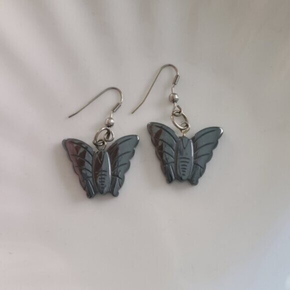 Vintage Boho Sterling Silver Carved Hematite Butterfly Dangle Drop Earrings - Picture 2 of 4